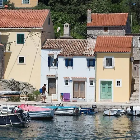 Rovenska A2+1*** Veli Lošinj
