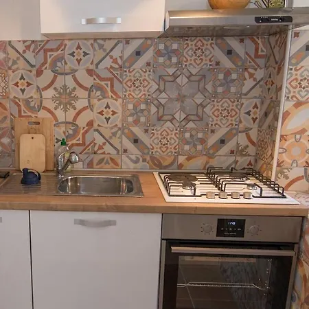 Rovenska A2+1*** Apartamento *