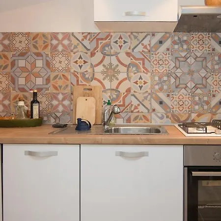 Rovenska A2+1*** Apartamento