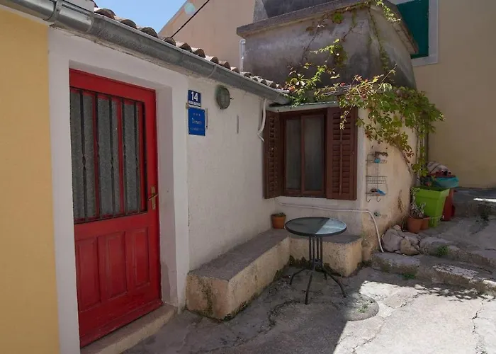 Rovenska A2+1*** * Veli Lošinj