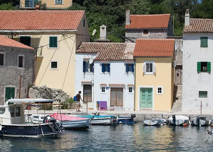 Rovenska A2+1*** Veli Lošinj