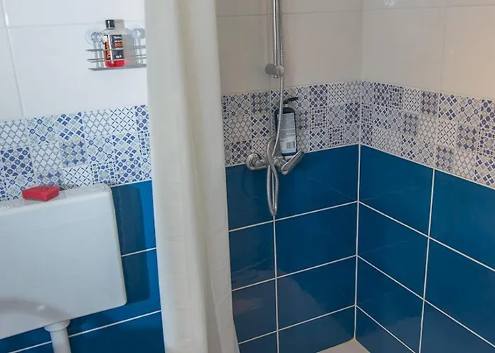 Rovenska A2+1*** Apartamento