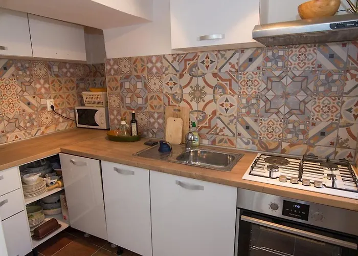 Rovenska A2+1*** Apartamento Veli Lošinj