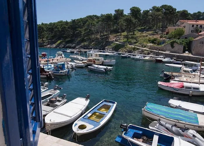 Διαμέρισμα Rovenska A2+1*** Veli Lošinj